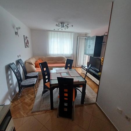 וואראז'דין Apartman Jagoda מראה חיצוני תמונה